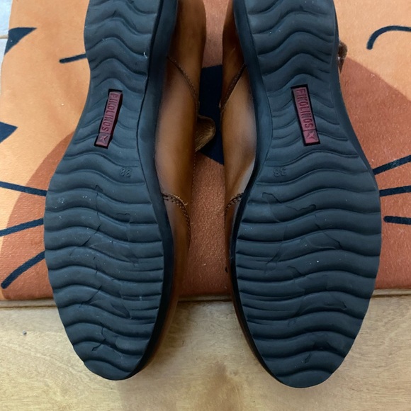 Brown Leather Mary Jane Shoes NWOB - Picture 3 of 4